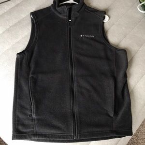 Columbia Vest